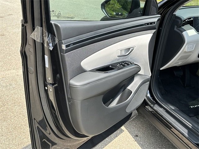 Used 2024 Hyundai Tucson Limited image 12