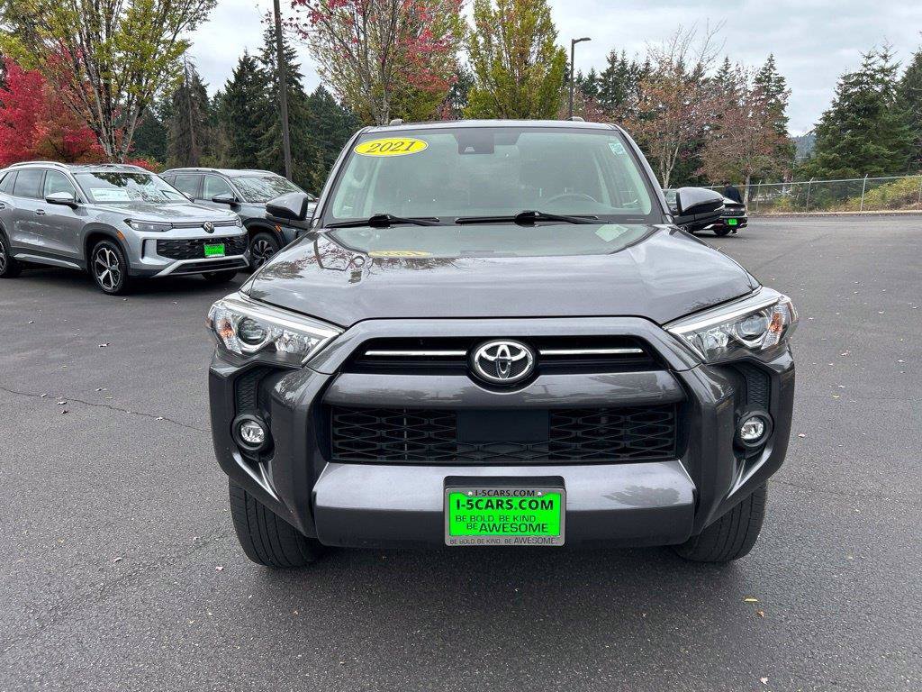 Used 2021 Toyota 4Runner SR5 Premium w/ Moonroof Package AWD/4WD image 3