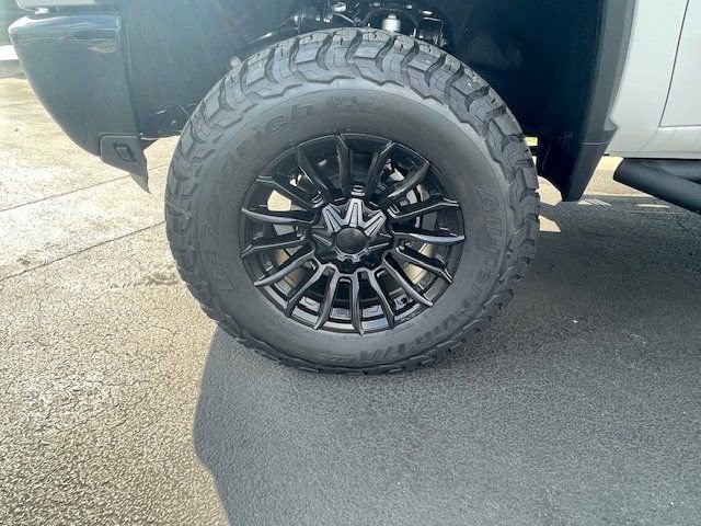 New 2025 Chevrolet Silverado 2500 Custom w/ Custom Value Package image 7