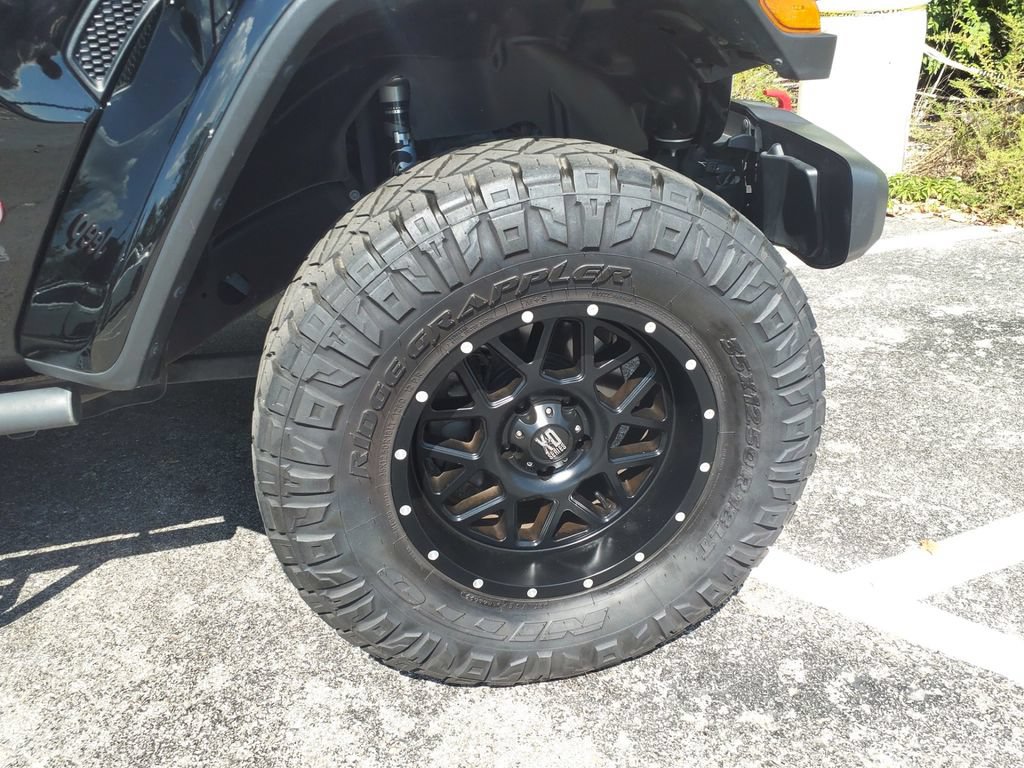 Used 2020 Jeep Wrangler Unlimited Rubicon AWD/4WD image 9