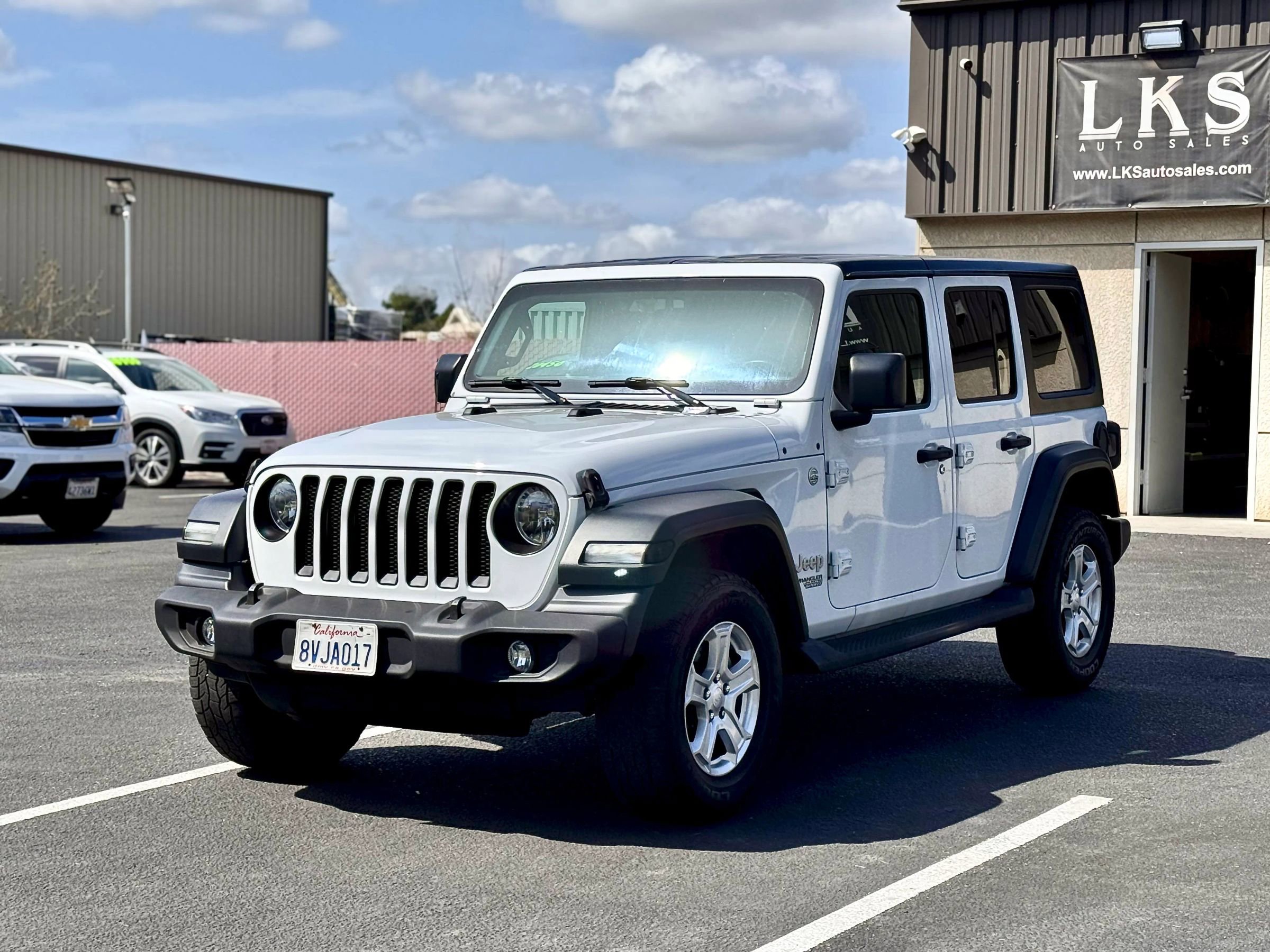 Used 2019 Jeep Wrangler Unlimited Sport S image 3