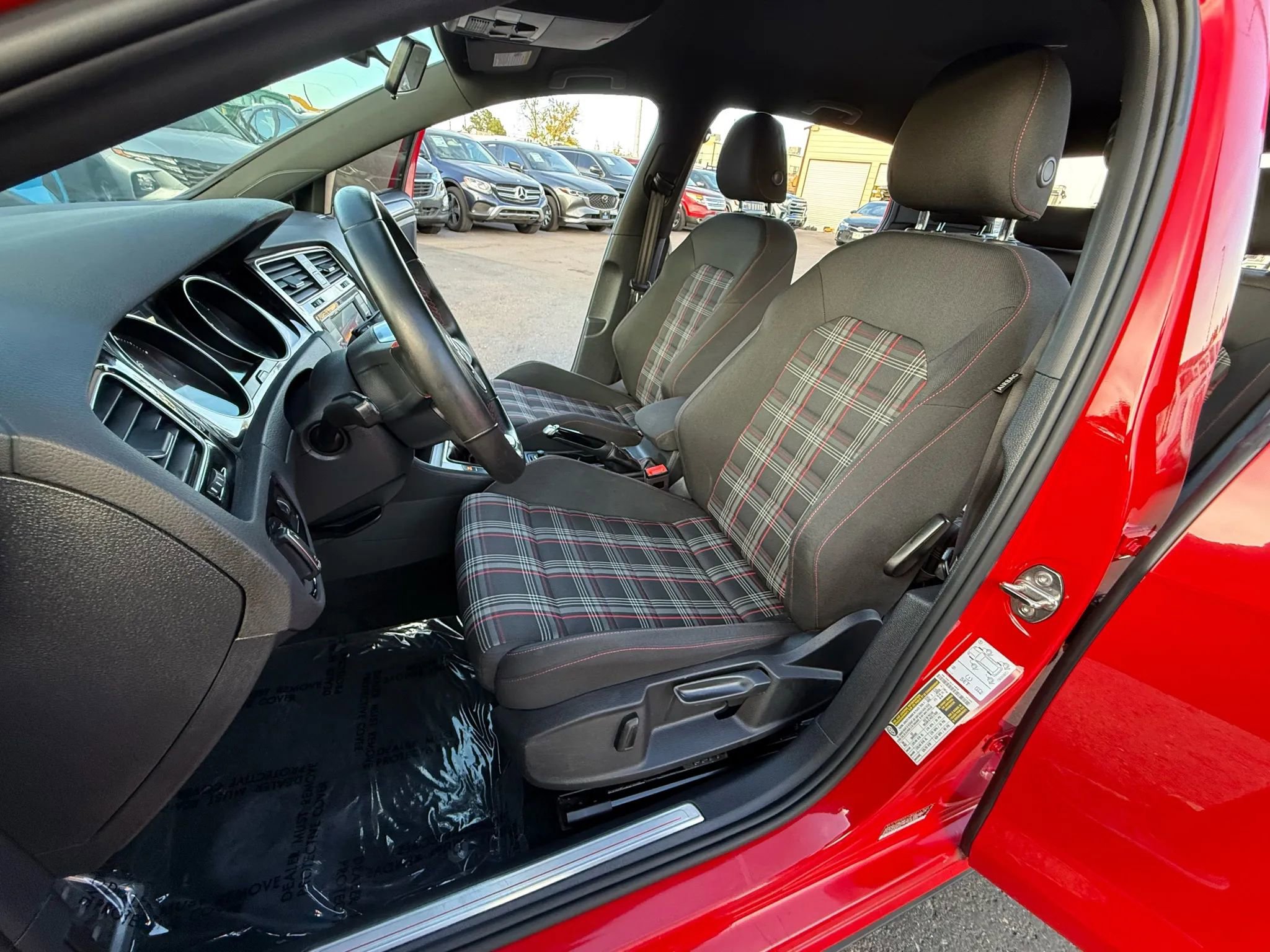 Used 2021 Volkswagen GTI S image 31