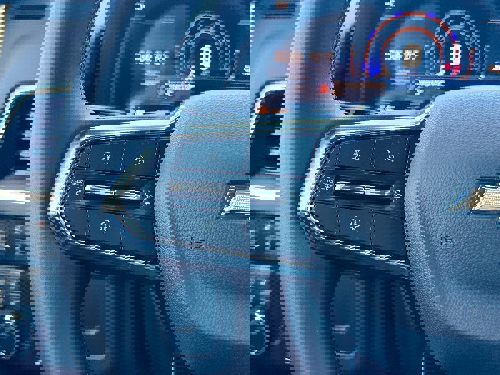 New 2026 Chevrolet Suburban LT image 41