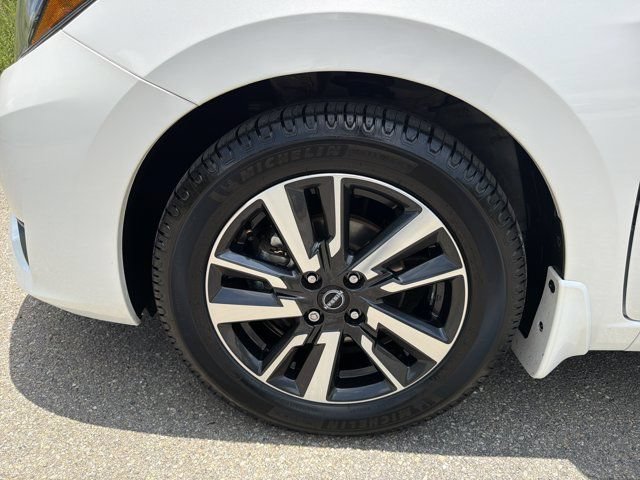 Used 2025 Nissan Versa SV w/ Trunk Package FWD image 11