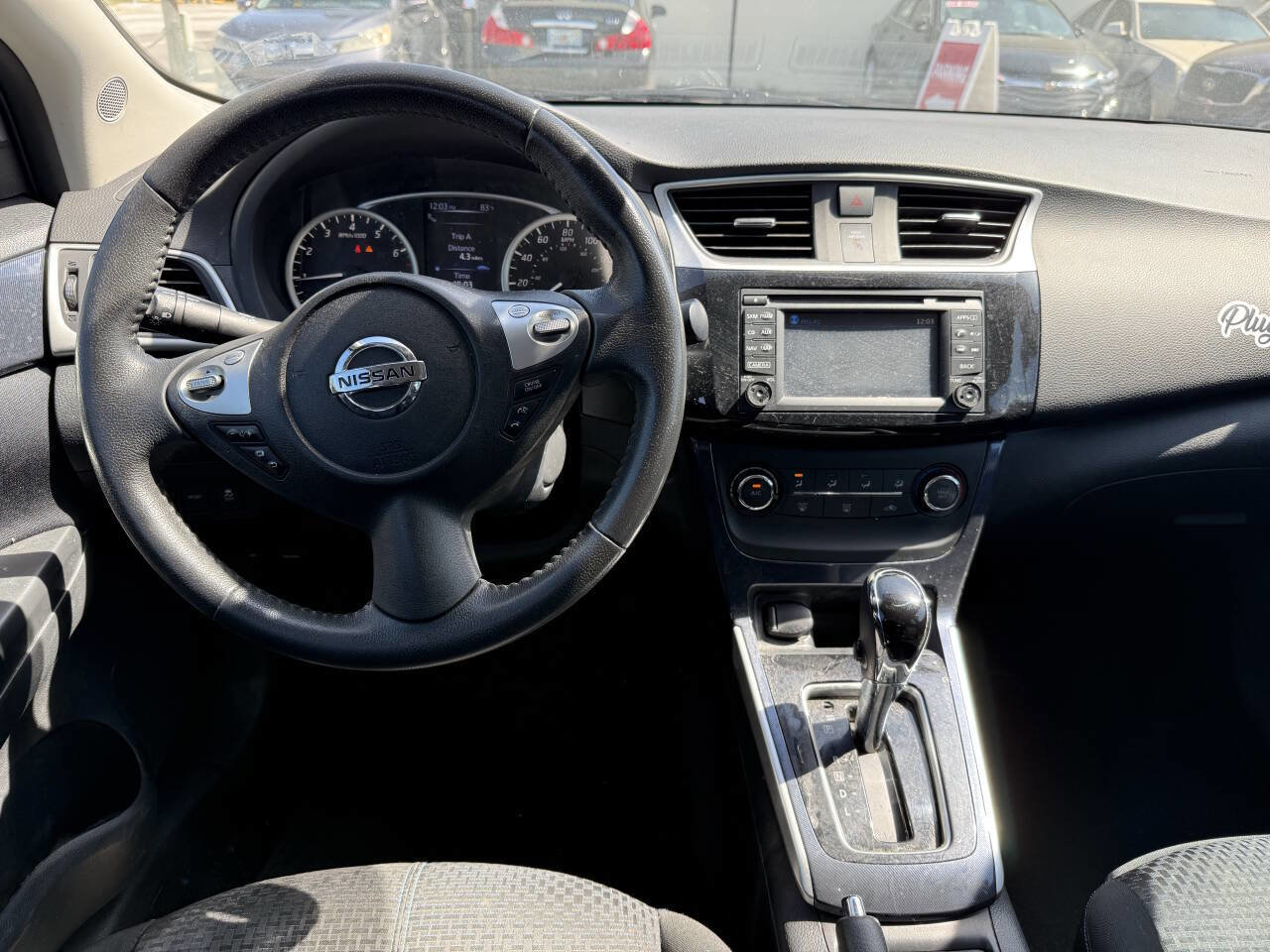 Used 2017 Nissan Sentra SR w/ Driver's Assist Package FWD image 14
