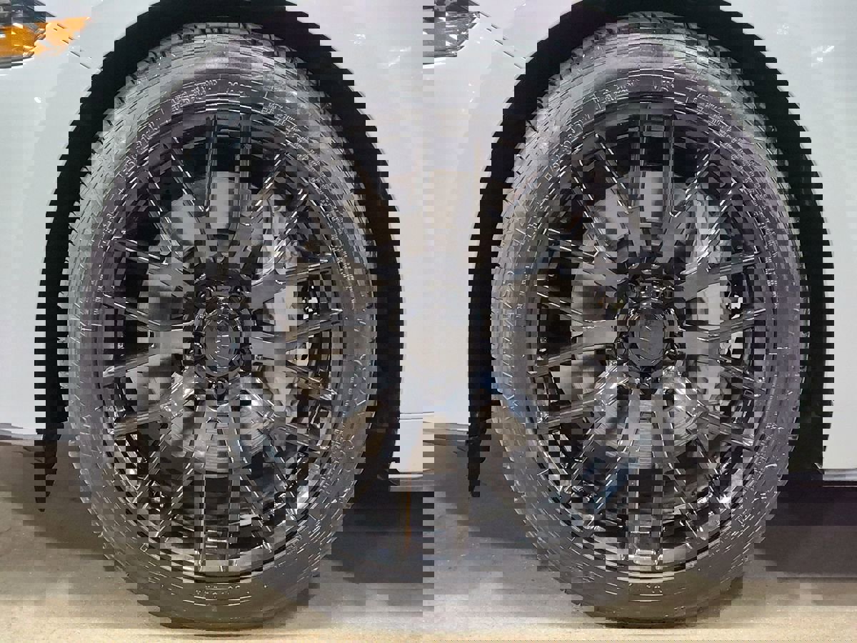 Used 2020 Ford Mustang GT image 30