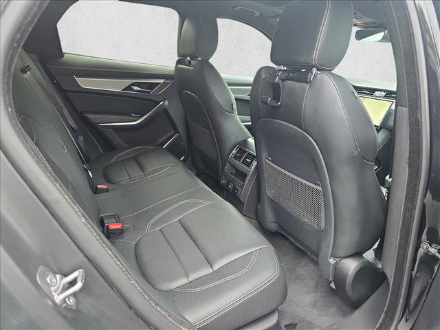 Used 2024 Jaguar F-PACE R-Dynamic S AWD/4WD image 11