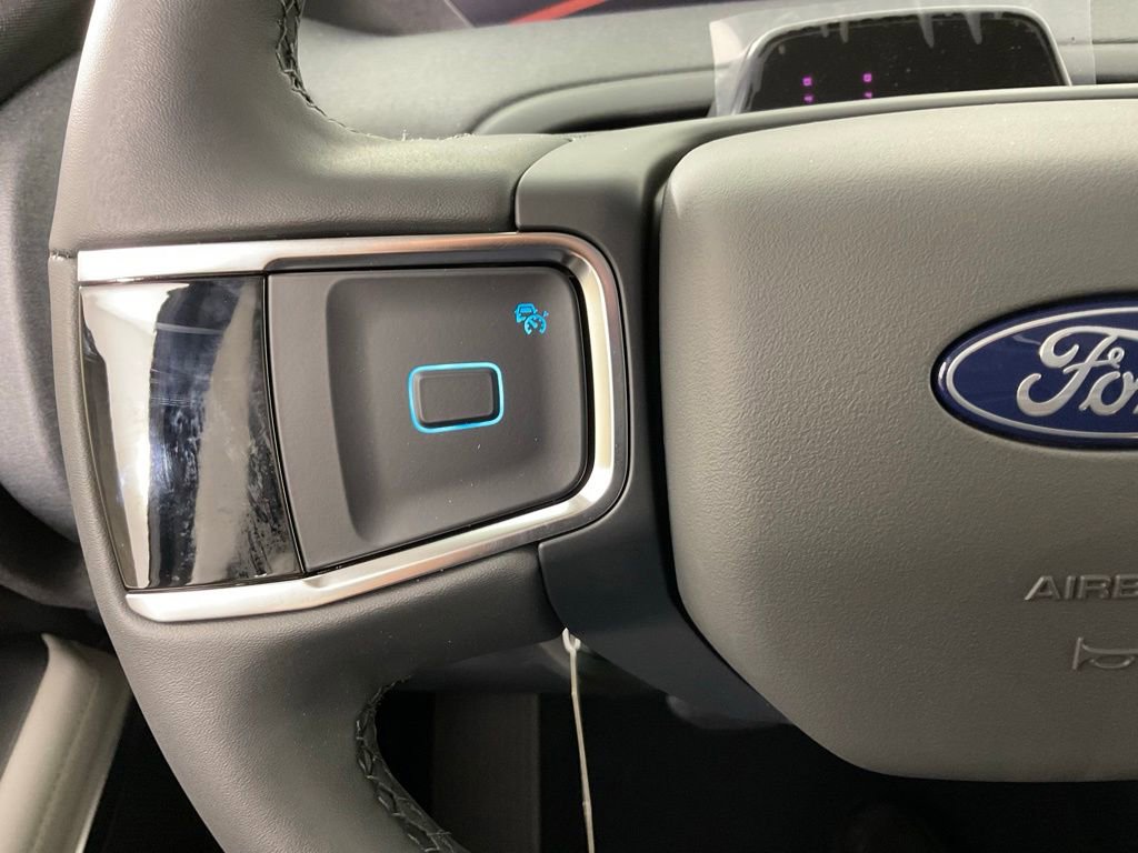 New 2026 Ford Expedition Active RWD image 22