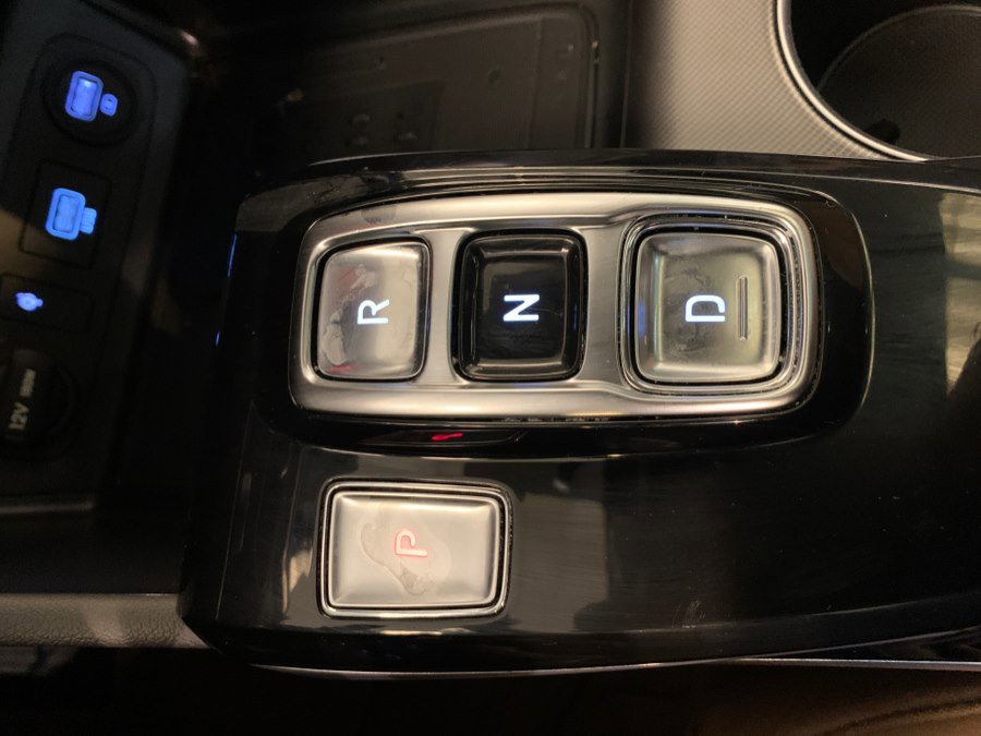 Used 2023 Hyundai Sonata Limited FWD image 42