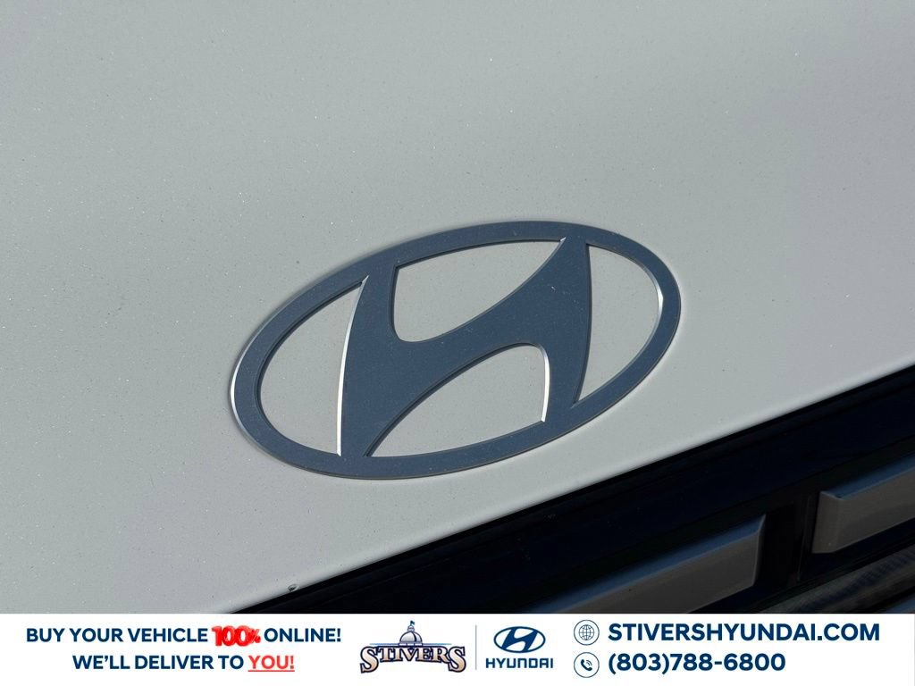 Used 2024 Hyundai Santa Fe SEL FWD image 6