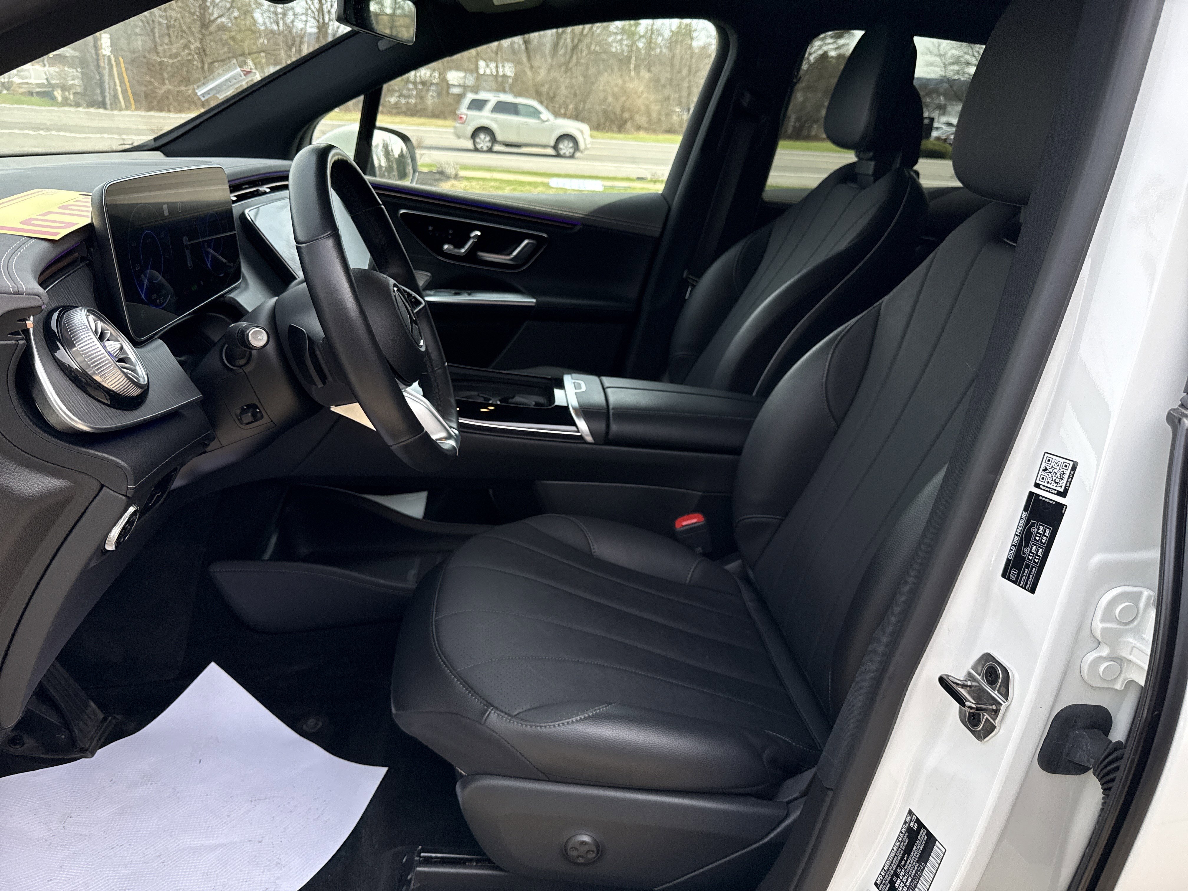 Used 2023 Mercedes-Benz EQE 350+ 4MATIC SUV image 12