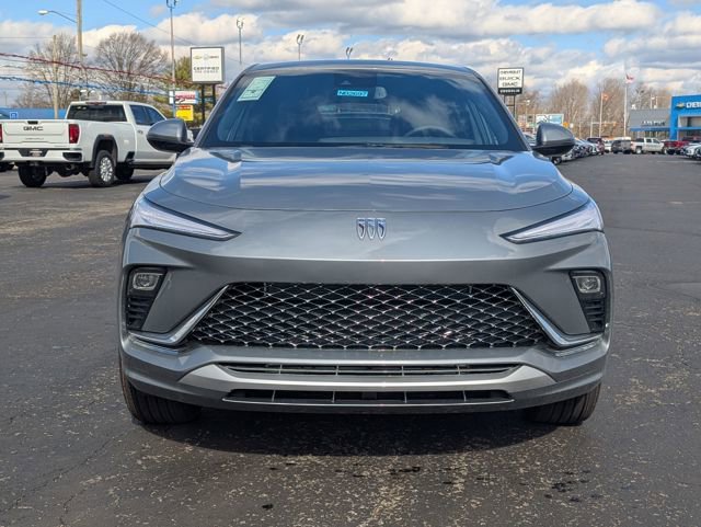 New 2026 Buick Envista Avenir image 2