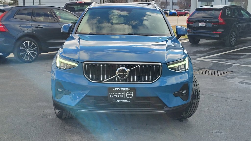 Certified 2023 Volvo XC40 B5 Plus w/ Driver Assist Package image 31