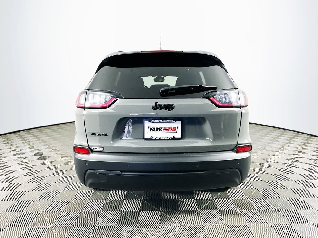 Certified 2023 Jeep Cherokee Altitude Lux w/ Lux Elite Package image 10
