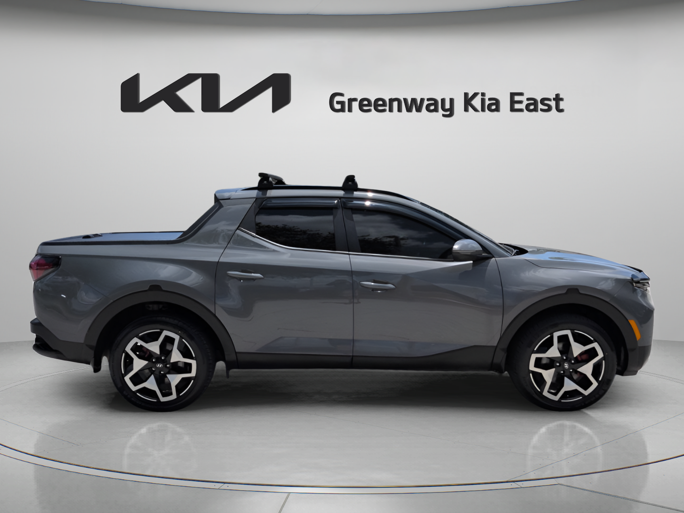 Used 2024 Hyundai Santa Cruz Limited AWD/4WD image 5