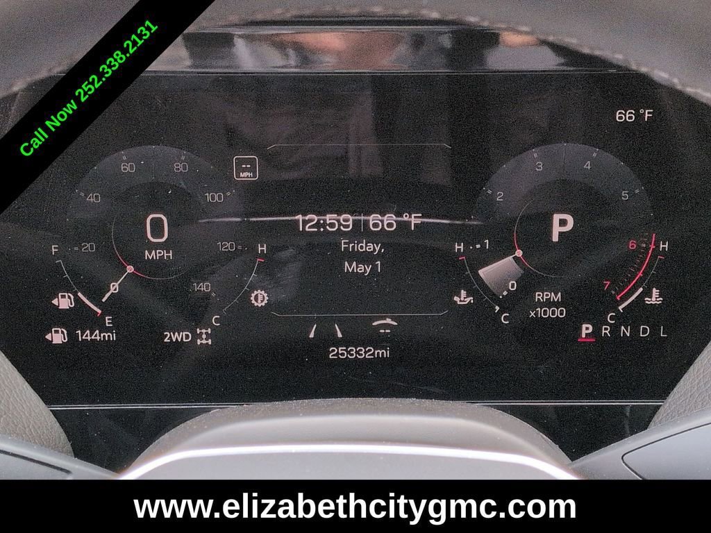 Used 2025 GMC Yukon XL Denali AWD/4WD image 29