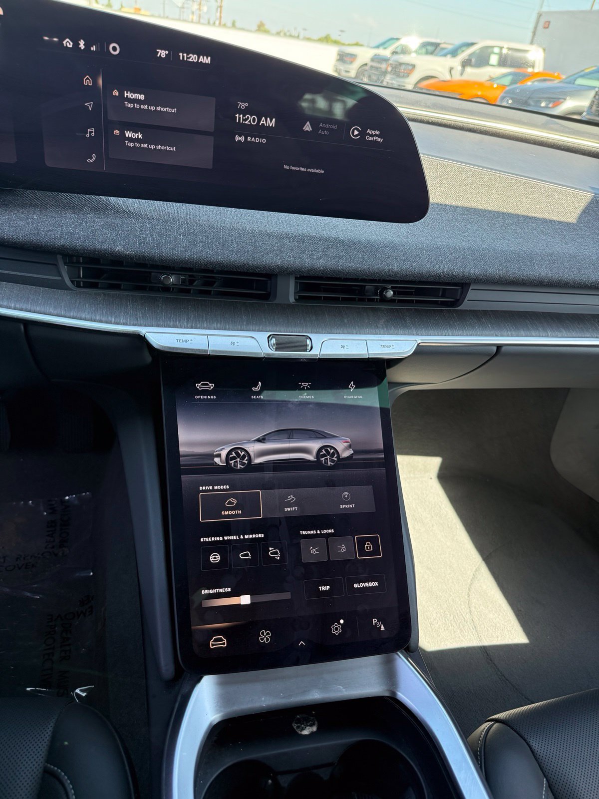 Used 2024 Lucid Air Pure RWD image 8