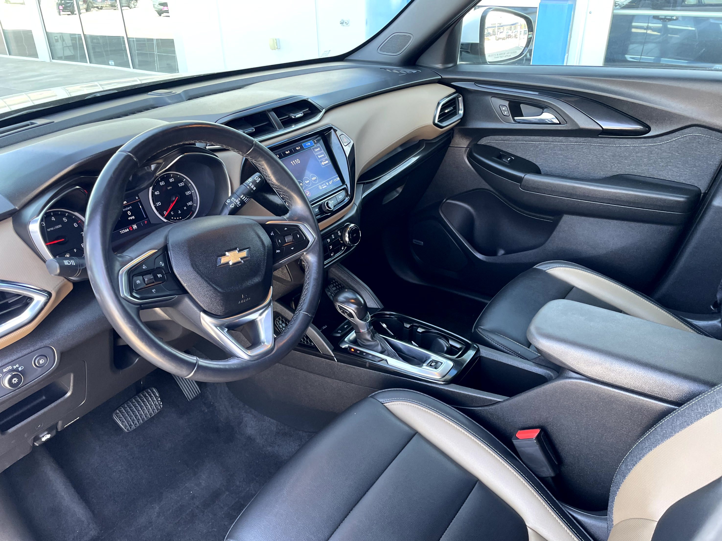 Used 2021 Chevrolet TrailBlazer ACTIV w/ Sun and Liftgate Package AWD/4WD image 12