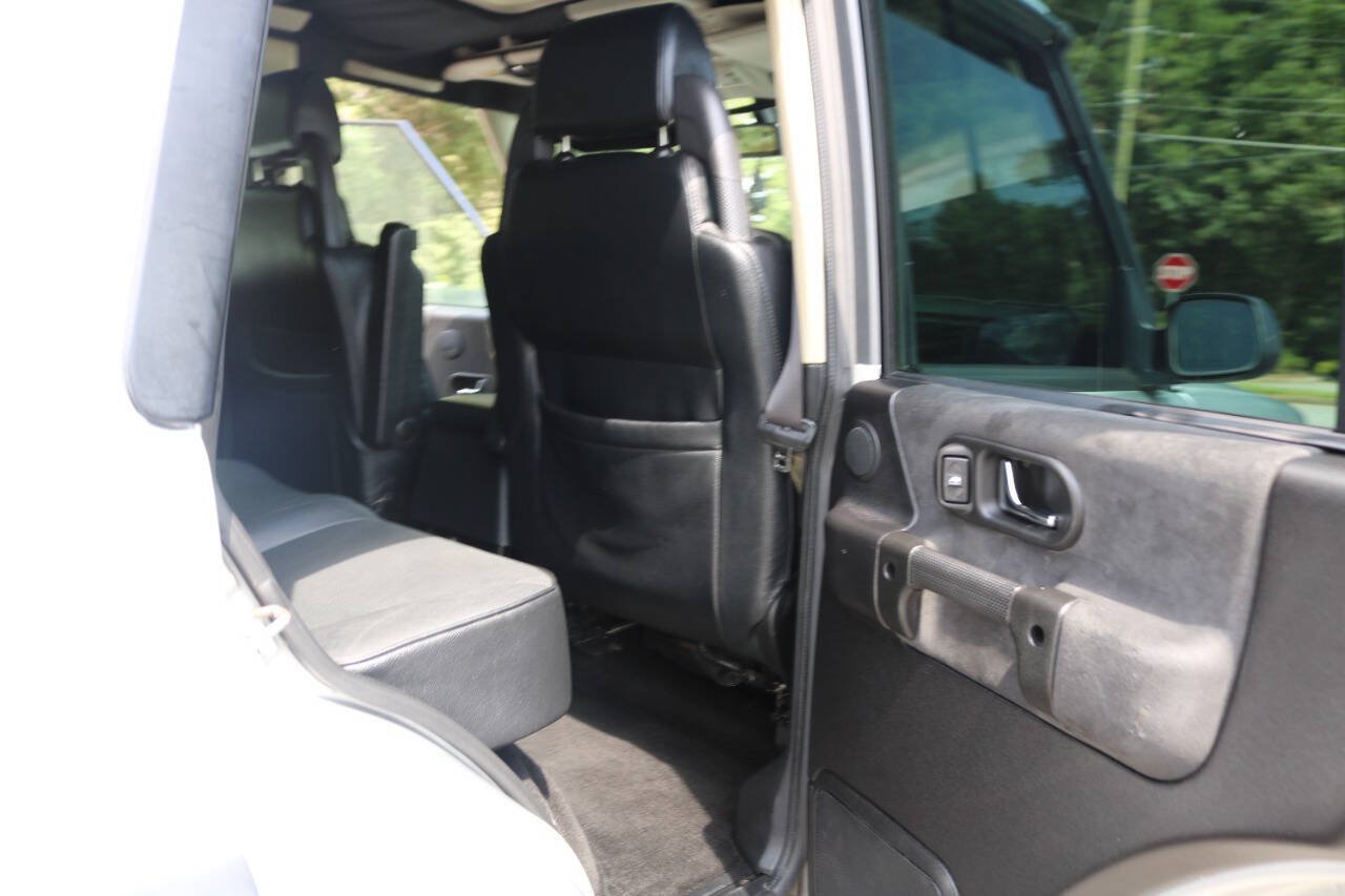 Used 2004 Land Rover Discovery HSE AWD/4WD image 32