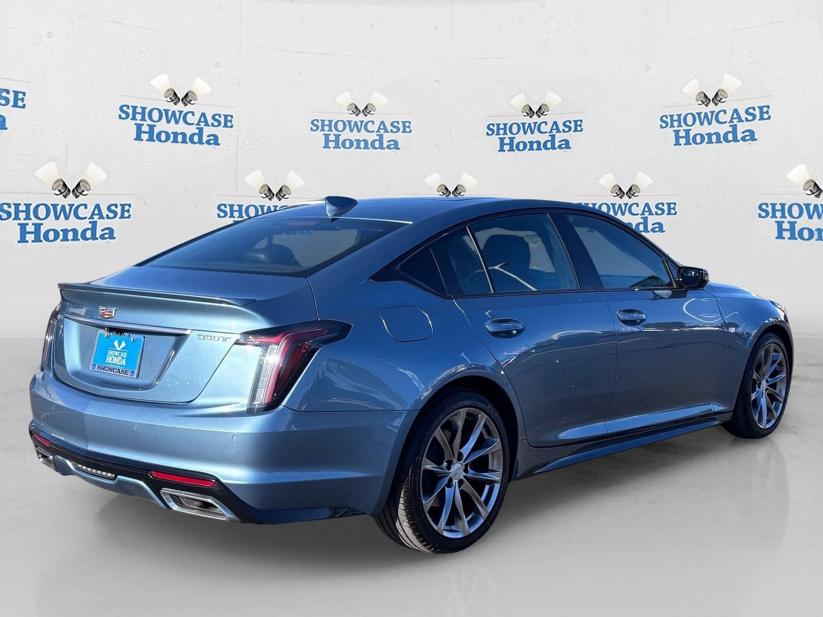 Used 2023 Cadillac CT5 Sport w/ Technology Package RWD image 8