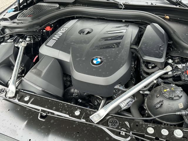Used 2026 BMW 530i xDrive w/ Premium Package AWD/4WD image 15