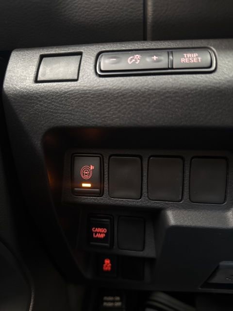 Certified 2026 Nissan Frontier SV w/ All-Weather Content Package AWD/4WD image 16