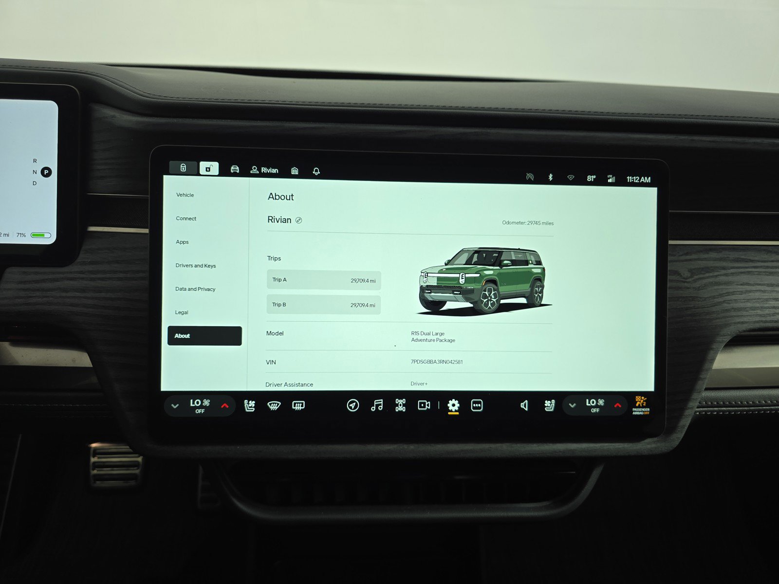Used 2024 Rivian R1S Adventure AWD/4WD image 29