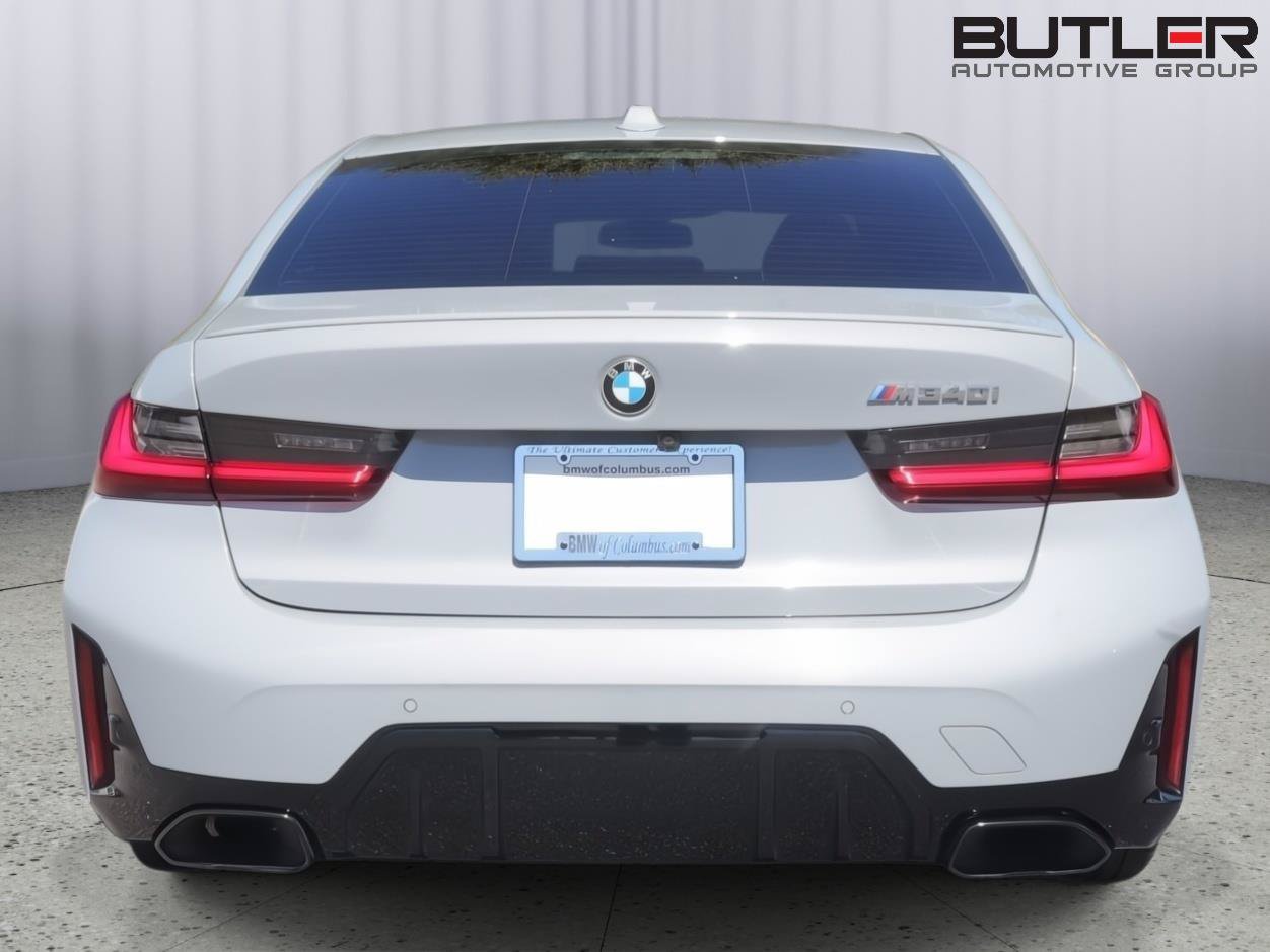 Used 2025 BMW M340i w/ Premium Package RWD image 6