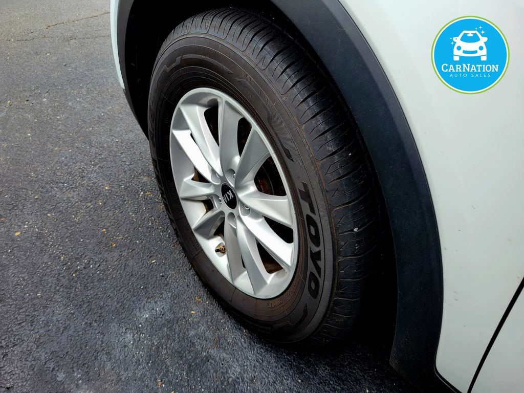 Used 2019 Kia Sorento AWD V6 image 27