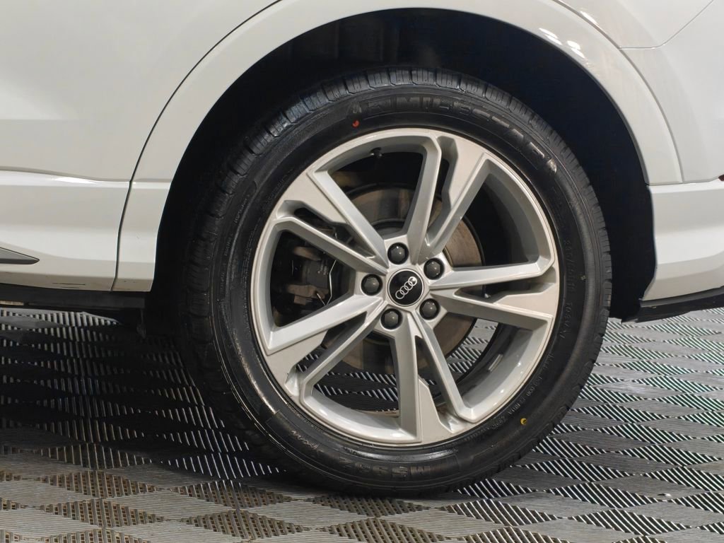 Used 2022 Audi Q3 2.0T Premium Plus w/ Premium Plus Package image 60