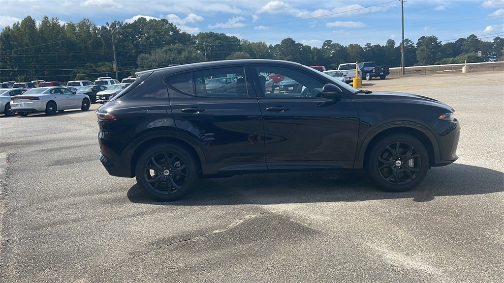 New 2024 Dodge Hornet R/T Plus w/ R/T Blacktop Package image 7
