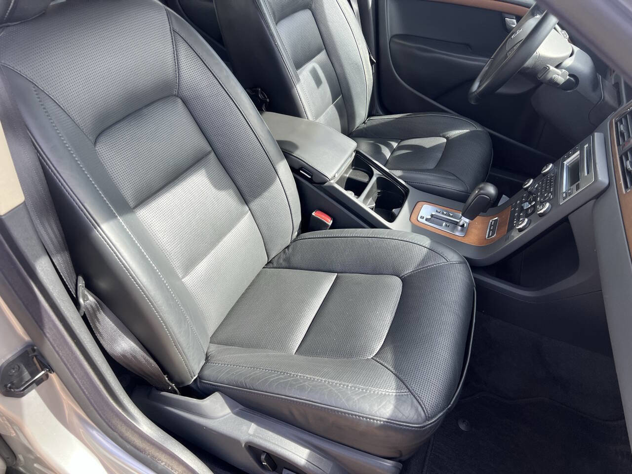 Used 2008 Volvo S80 T6 image 3