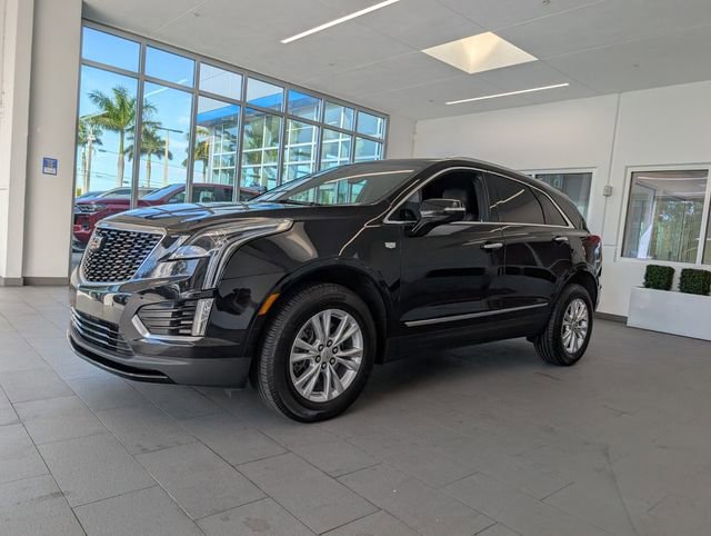 Certified 2022 Cadillac XT5 Luxury image 3
