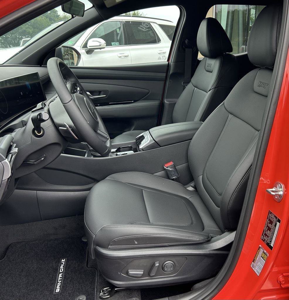 New 2025 Hyundai Santa Cruz XRT image 8