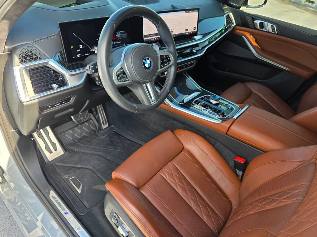 Certified 2025 BMW X7 M60i w/ Climate Comfort Package AWD/4WD image 10