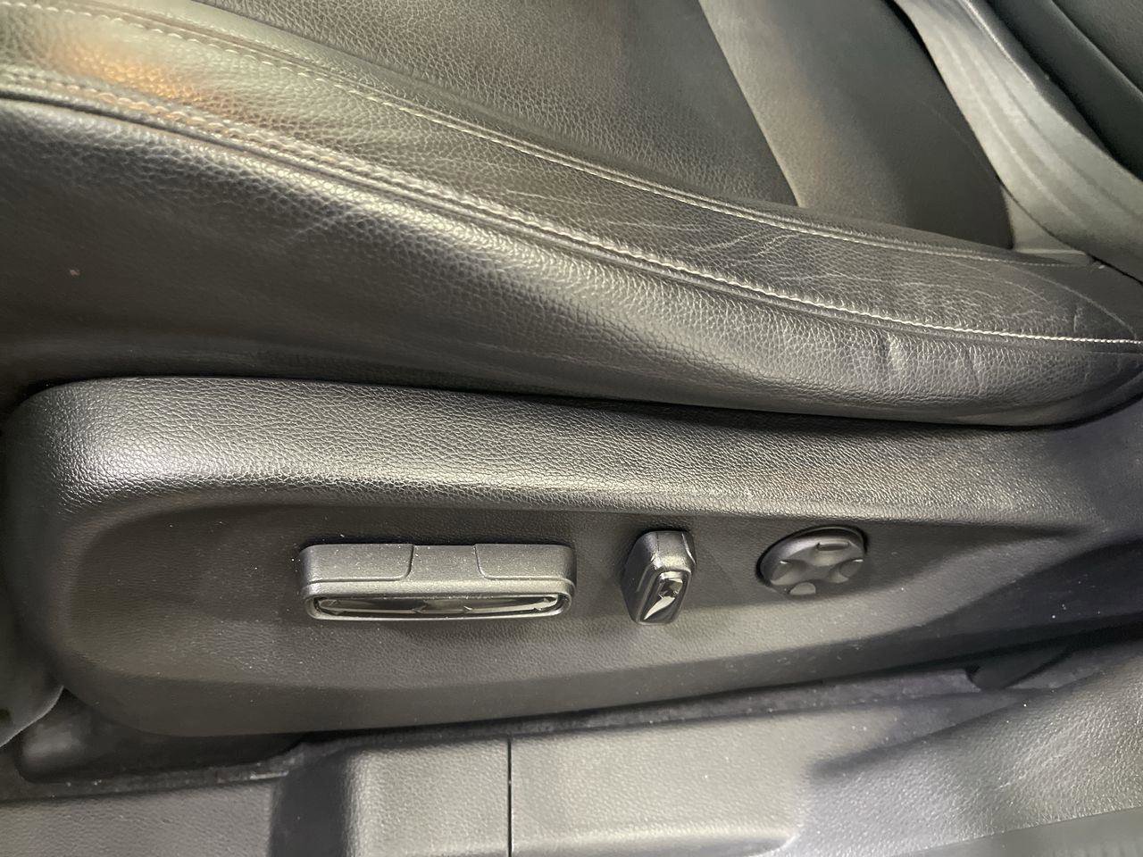 Certified 2024 Honda Odyssey EX-L image 12