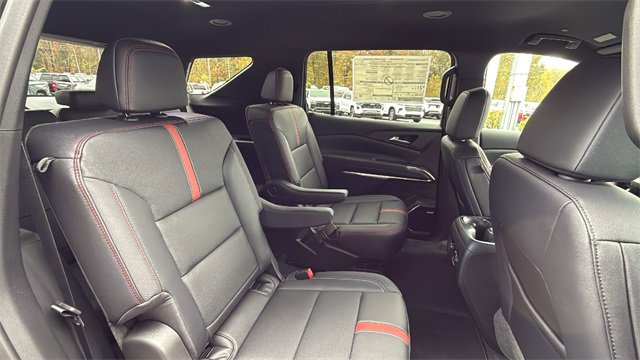 New 2026 Chevrolet Traverse RS w/ LPO, Floor Liner Package image 37