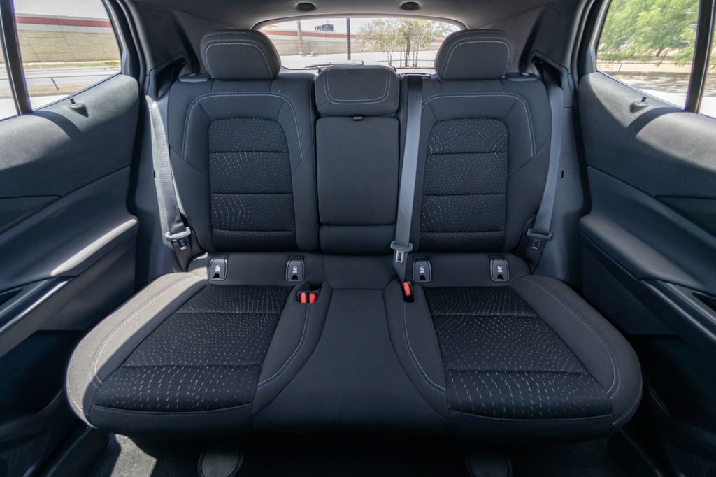 Used 2025 Chevrolet Equinox EV LT w/ Comfort Package FWD image 17