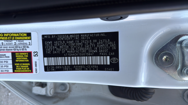 Used 2025 Toyota Camry XSE FWD image 32