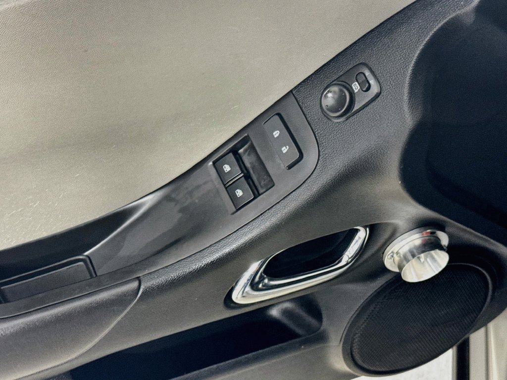 Used 2014 Chevrolet Camaro LS RWD image 19