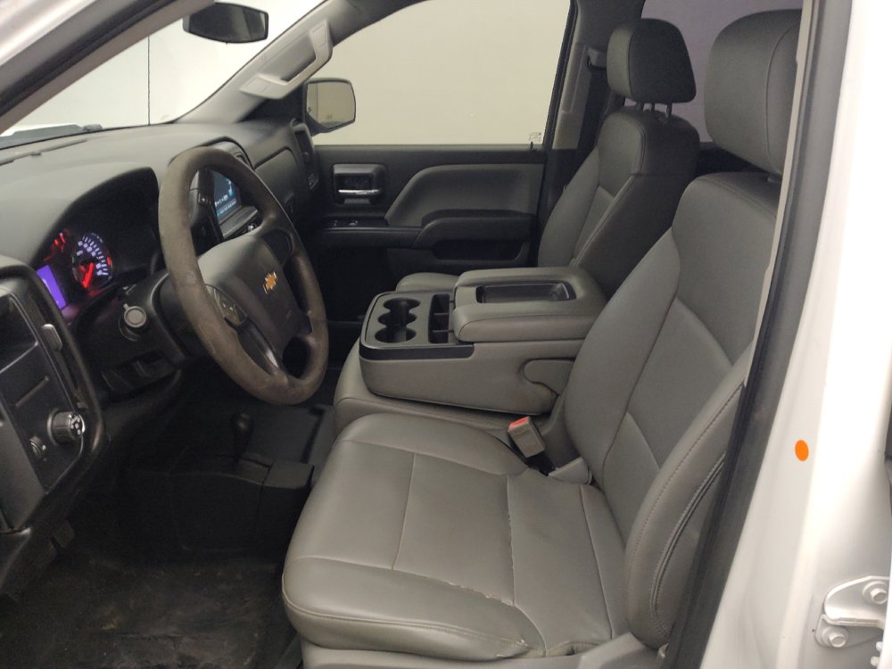 Used 2018 Chevrolet Silverado 1500 W/T w/ Trailering Package AWD/4WD image 17