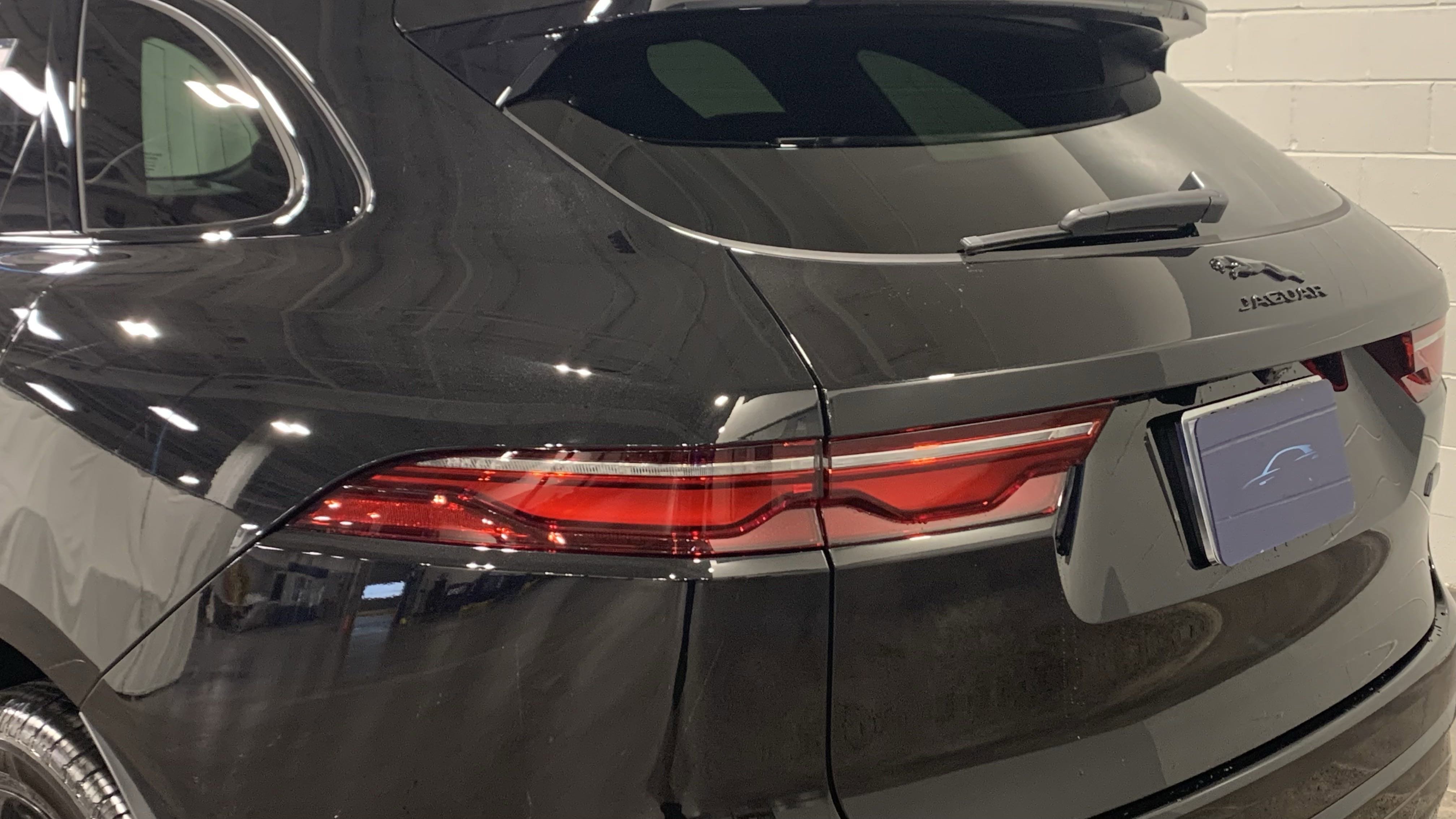 New 2026 Jaguar F-PACE R-Dynamic S image 17