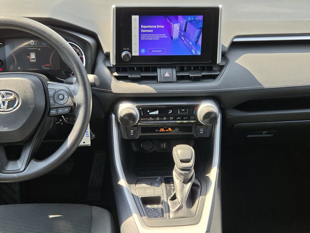 Used 2025 Toyota RAV4 LE FWD image 17
