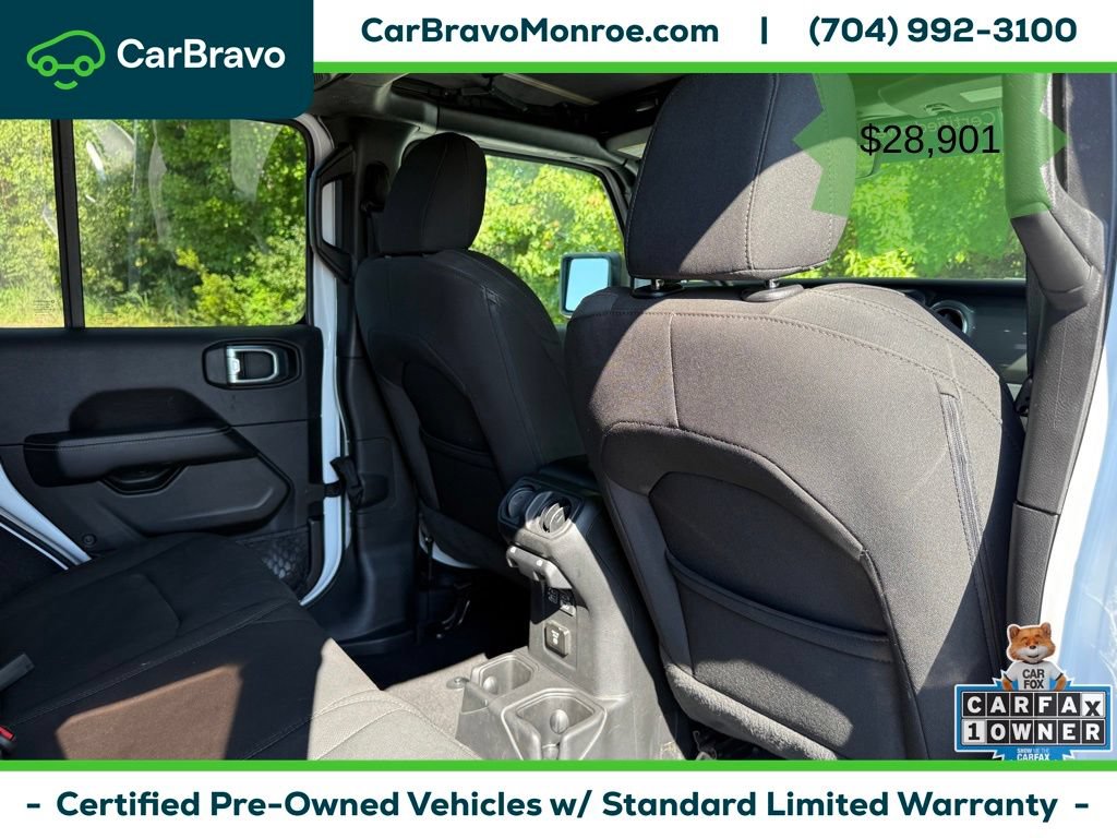 Used 2023 Jeep Wrangler Unlimited Sahara AWD/4WD image 28