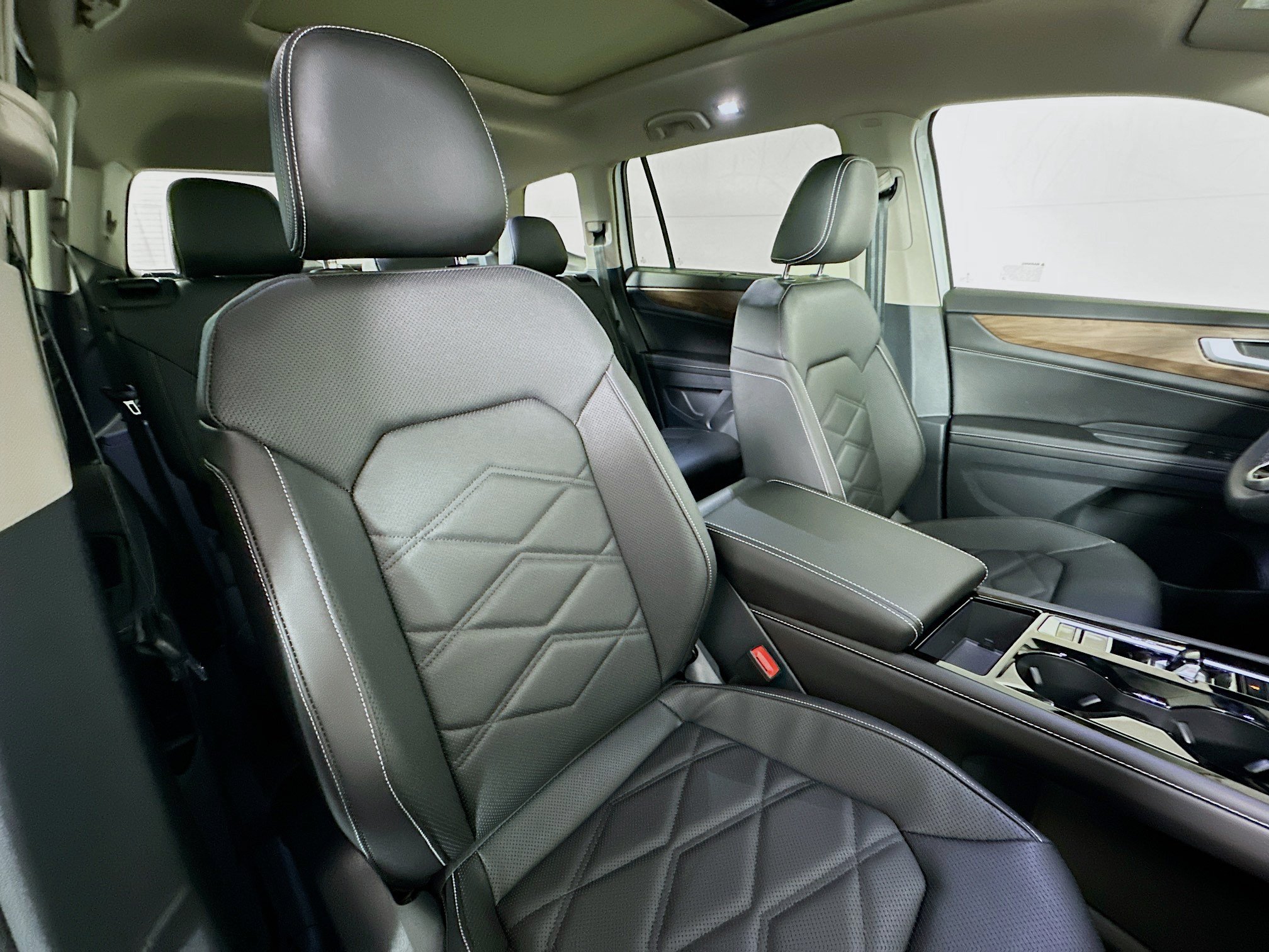 New 2026 Volkswagen Atlas SE AWD/4WD image 28