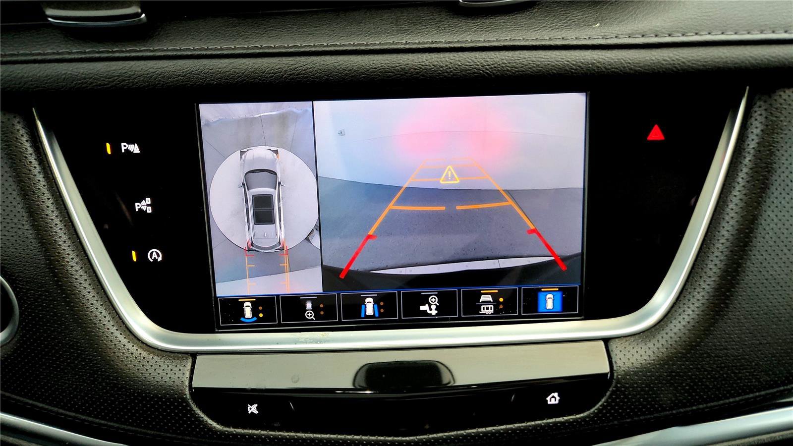 Used 2024 Cadillac XT5 Premium Luxury w/ Technology Package image 33