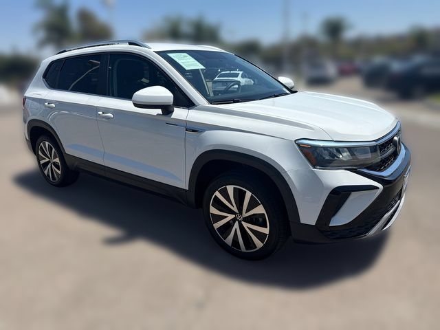 Used 2022 Volkswagen Taos SE FWD image 7