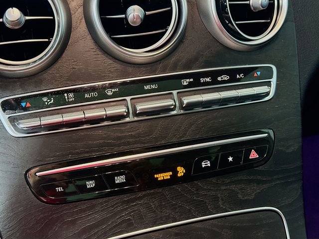 Used 2021 Mercedes-Benz GLC 300 image 19