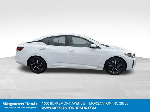 Used 2024 Nissan Sentra SV FWD image 10