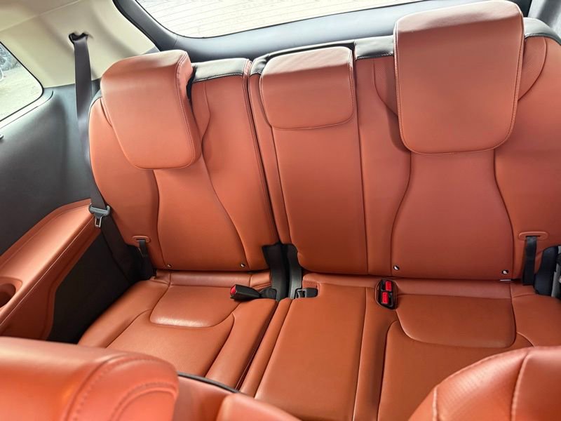 Used 2022 Kia Carnival SX image 10